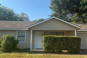 1201 Division St, Greenville, TX 75401 - Photo 1