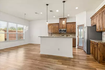 122 Donna Circle, Granbury, TX 76049 - Photo 11