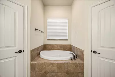122 Donna Circle, Granbury, TX 76049 - Photo 19