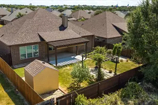 122 Donna Cir, Granbury, TX 76049 - Photo 37