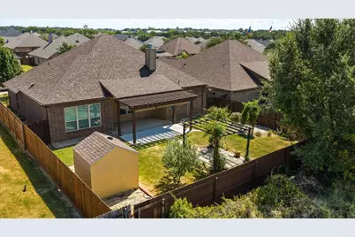 122 Donna Circle, Granbury, TX 76049 - Photo 37