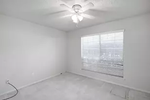 4816 Barnhill Ln, Fort Worth, TX 76135 - Photo 19