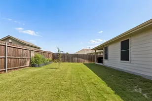 8217 Burma Dr, Fort Worth, TX 76131 - Photo 27