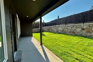 443 Ridge Dr, Justin, TX 76247 - Photo 25