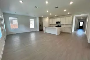 443 Ridge Dr, Justin, TX 76247 - Photo 3