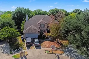 5213 Lake Crest Dr, McKinney, TX 75071 - Photo 1