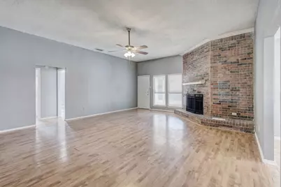 1018 Dandelion Drive, Mesquite, TX 75149 - Photo 15