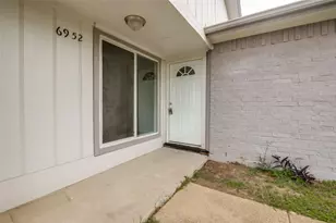 6952 Sammy Cir, Dallas, TX 75237 - Photo 3