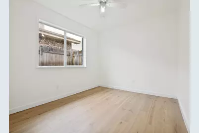 6952 Sammy Circle, Dallas, TX 75237 - Photo 15
