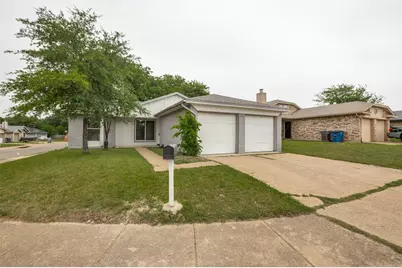 6952 Sammy Circle, Dallas, TX 75237 - Photo 1