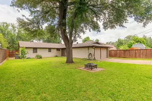 11245 Buchanan Dr, Dallas, TX 75228 - Photo 23