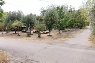 421 Houston Ave, Strawn, TX 76475 - Photo 1
