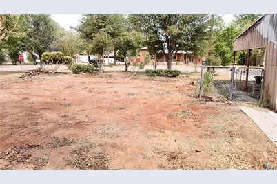 421 Houston Avenue, Strawn, TX 76475 - Photo 5