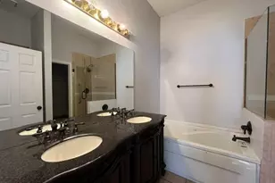 8104 Bells St, Frisco, TX 75035 - Photo 13