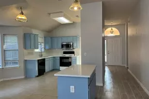 8104 Bells St, Frisco, TX 75035 - Photo 5
