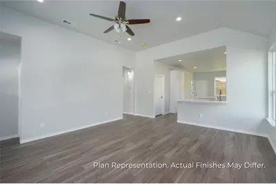 203 E Laura Avenue, Quinlan, TX 75474 - Photo 3