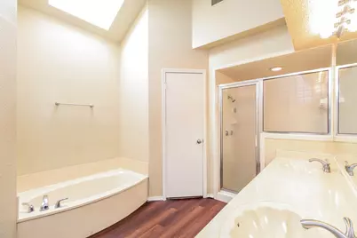 705 Running Creek Drive, Arlington, TX 76001 - Photo 13
