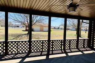 306 Pecan St, Howe, TX 75459 - Photo 21