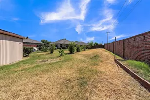 709 Denali Dr, Arlington, TX 76002 - Photo 17