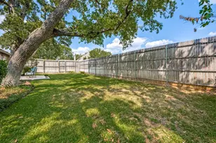 2728 Meadow Green, Bedford, TX 76021 - Photo 25