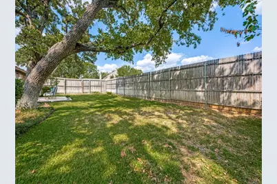 2728 Meadow Green, Bedford, TX 76021 - Photo 23