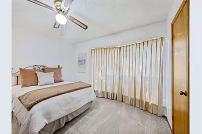 2728 Meadow Green, Bedford, TX 76021 - Photo 17