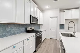 3707 Smuggler Mine St, Aubrey, TX 76227 - Photo 9