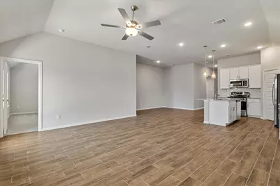 425 Kingsbury Avenue, Princeton, TX 75407 - Photo 7