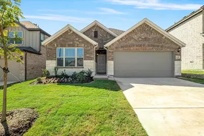 425 Kingsbury Avenue, Princeton, TX 75407 - Photo 1