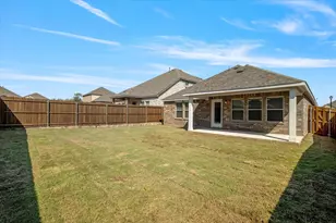 425 Kingsbury Ave, Princeton, TX 75407 - Photo 23