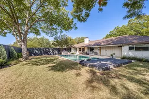 6834 Quarterway Dr, Dallas, TX 75248 - Photo 35