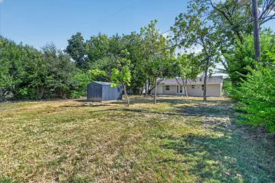 2642 Brady Lane, Grand Prairie, TX 75052 - Photo 13