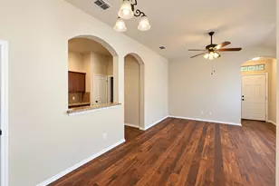 1426 Ravenwood Dr, Mansfield, TX 76063 - Photo 3
