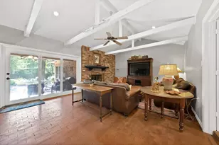 3008 Cambridge Dr, Arlington, TX 76013 - Photo 13