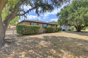 5328 Ira Street N, Haltom City, TX 76117 - Photo 3