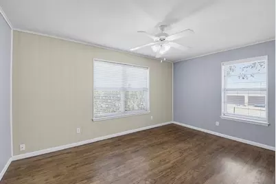 5328 Ira Street N, Haltom City, TX 76117 - Photo 17