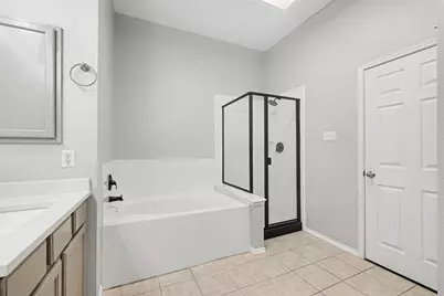 5528 Green Hollow Lane, The Colony, TX 75056 - Photo 11