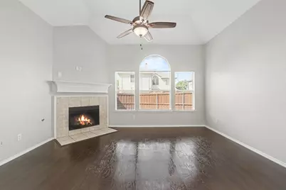 5528 Green Hollow Lane, The Colony, TX 75056 - Photo 7
