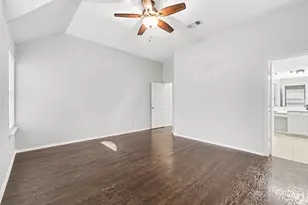 5528 Green Hollow Ln, The Colony, TX 75056 - Photo 23