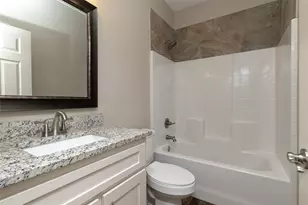 405 Titus Dr, Springtown, TX 76082 - Photo 7