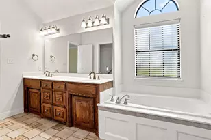 2105 Fair Oaks Dr, Bridgeport, TX 76426 - Photo 17