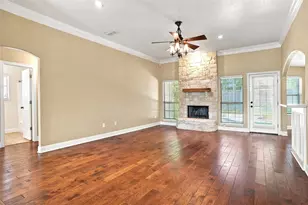 2105 Fair Oaks Dr, Bridgeport, TX 76426 - Photo 5
