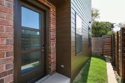 4904 Lexington Court, Dallas, TX 75206 - Photo 3