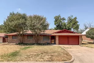 5720 Walla Ave, Fort Worth, TX 76133 - Photo 1