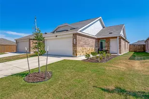 1352 Wedge Leaf Ln, Forney, TX 75126 - Photo 1