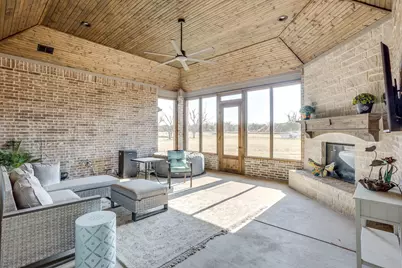 1136 Tremont Lane, Granbury, TX 76049 - Photo 35