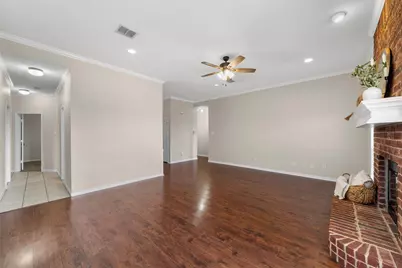217 Keswick Drive, Hewitt, TX 76643 - Photo 3