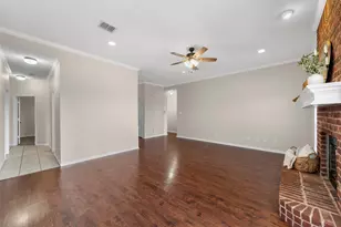 217 Keswick Dr, Hewitt, TX 76643 - Photo 3