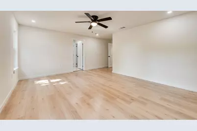 312 Calgary Road, Azle, TX 76020 - Photo 13
