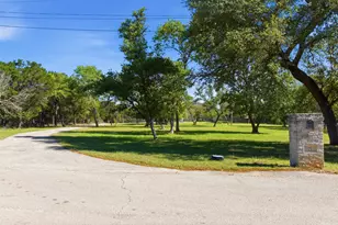 71 Wrangler Dr, Morgans Point Resort, TX 76513 - Photo 5